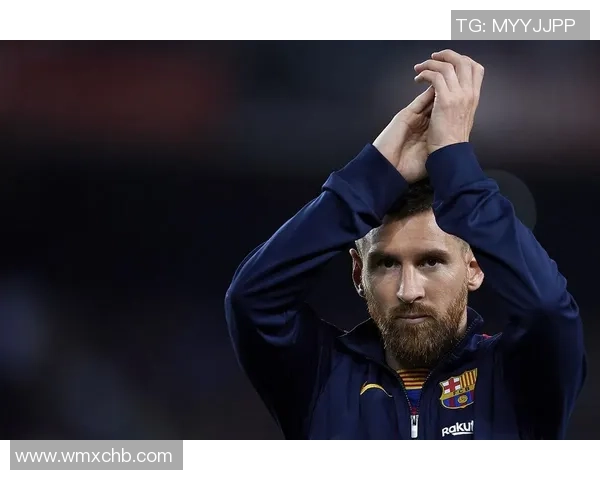 哪个足球明星在职业生涯中获得的评分最高引发了球迷们的热议与讨论